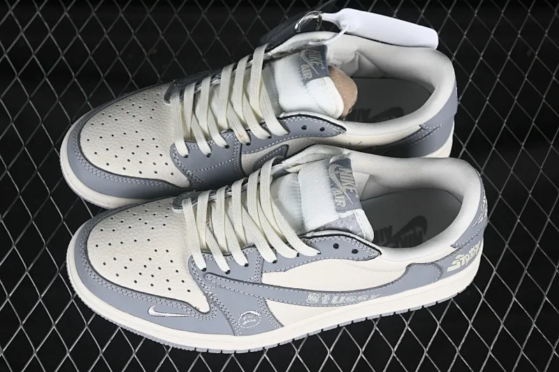 All Categories Air Jordan Jordan Series Basketball Shoes Air Jordan 1 Low High-end Customized Low-top Sneakers Travis Scott x Fragment Design x Air Jordan 1 Low OG SP Joe 1 Stusi Joint Beige Grimace Low-top Cultural Casual Sneakers LD2025-001